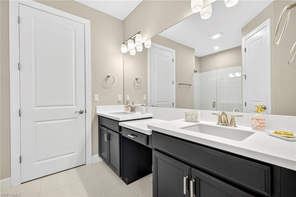 15215 Tolmino St, Naples, FL 34114-18