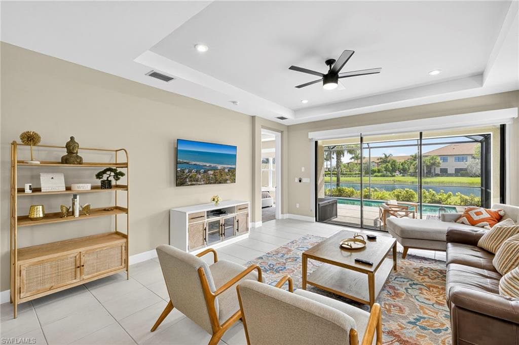 15215 Tolmino St, Naples, FL 34114-7