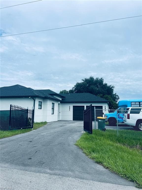 3111 Everglades Blvd N, Naples, FL 34120-2