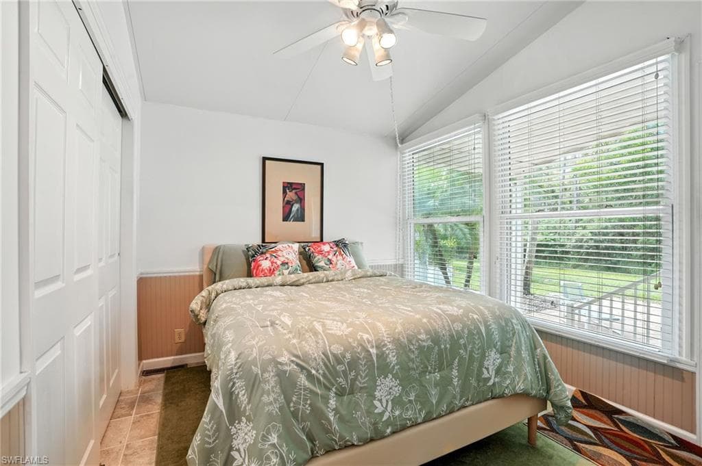 4052 Crystal Lake Dr, Naples, FL 34120-21