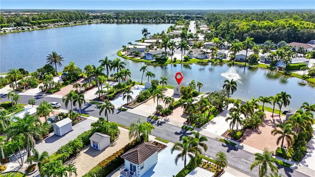 3113 Weathervane Pt, Naples, FL 34120-2