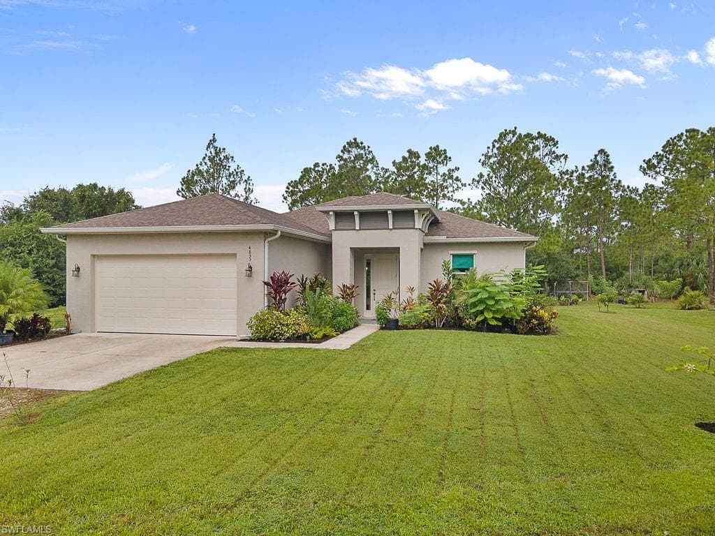 4855 42nd St NE, Naples, FL 34120-29