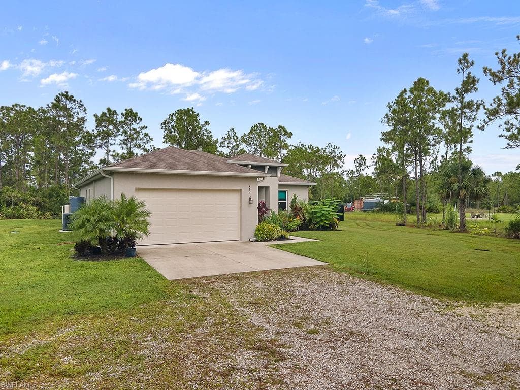 4855 42nd St NE, Naples, FL 34120-30