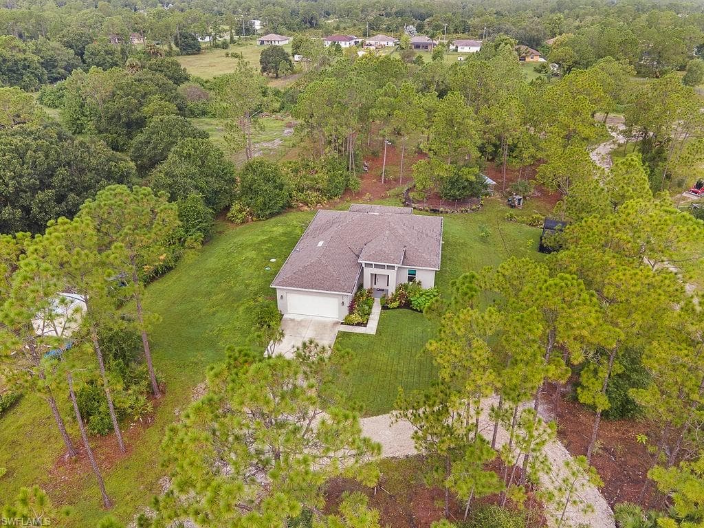 4855 42nd St NE, Naples, FL 34120-32