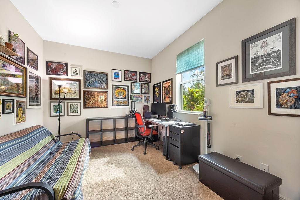 4855 42nd St NE, Naples, FL 34120-6