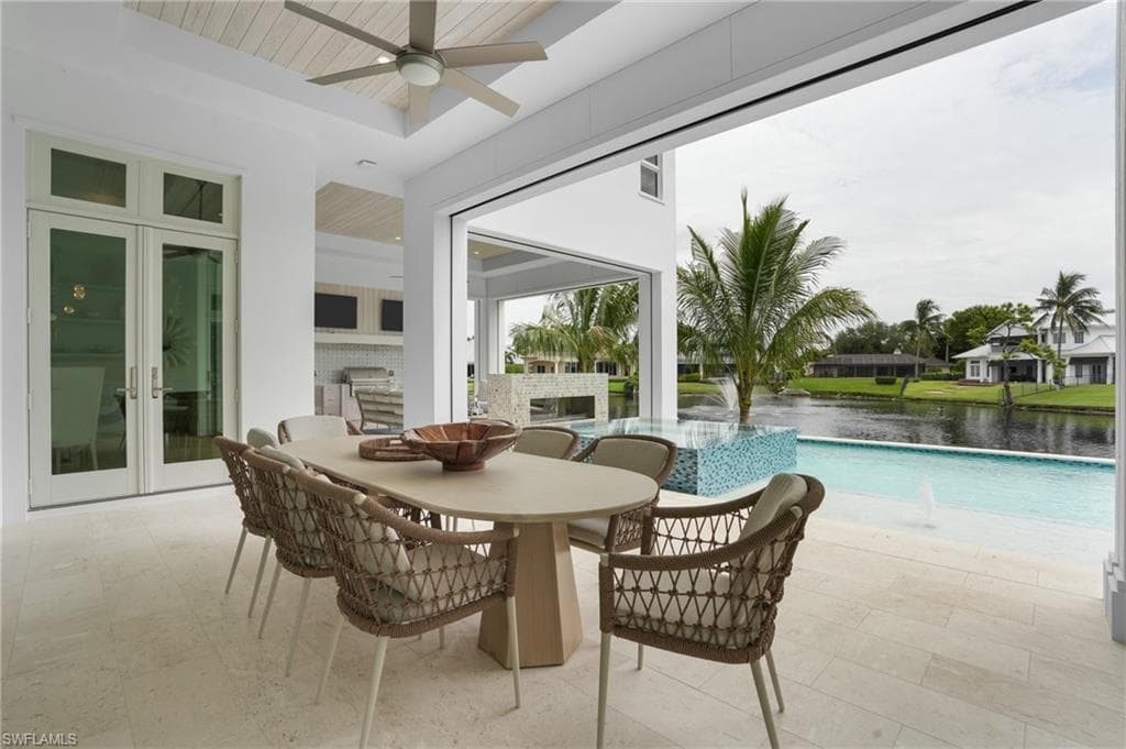 4776 Crayton Ct, Naples, FL 34103-22