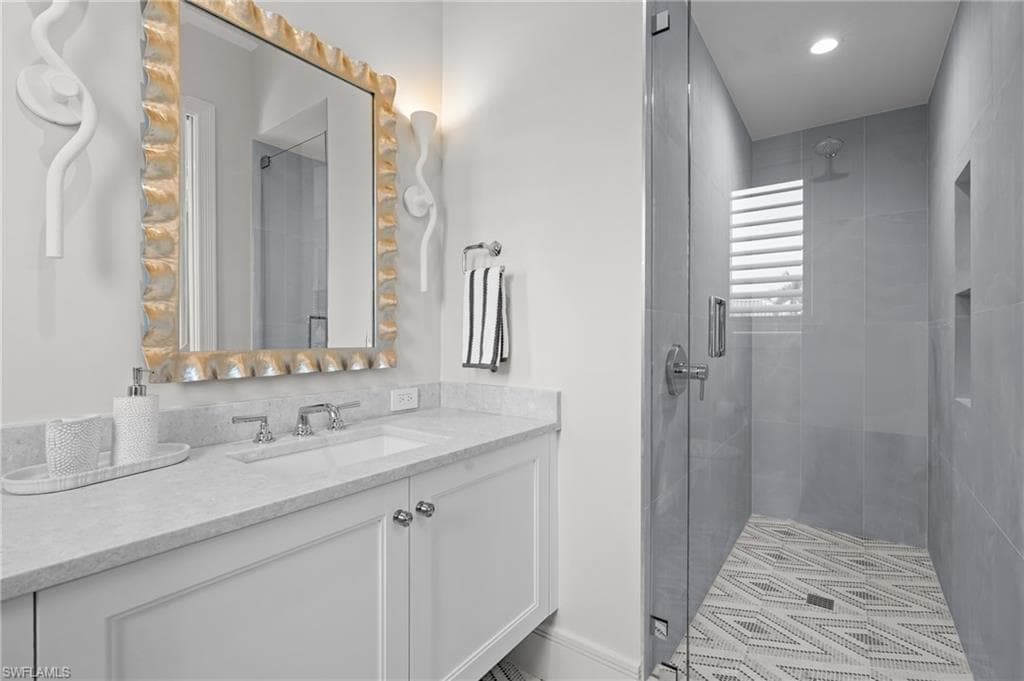 4776 Crayton Ct, Naples, FL 34103-42