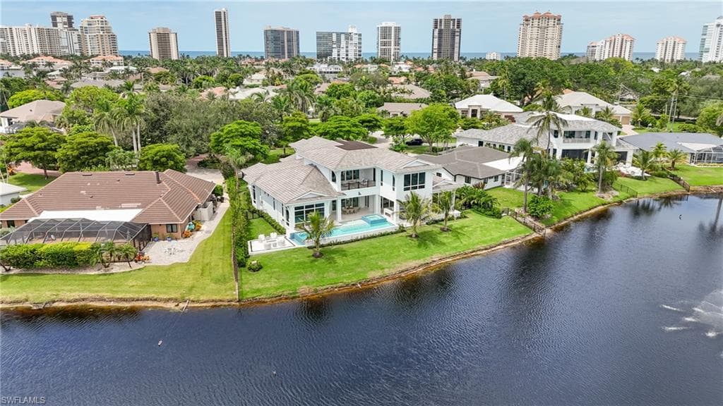 4776 Crayton Ct, Naples, FL 34103-48