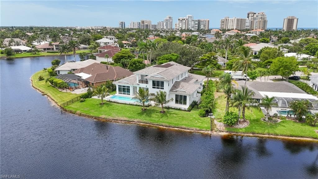 4776 Crayton Ct, Naples, FL 34103-50