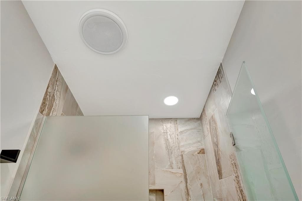 3064 54th Ter SW, Naples, FL 34116-15