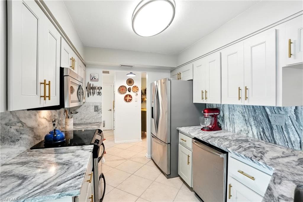1131 Milano Dr, Naples, FL 34103-12
