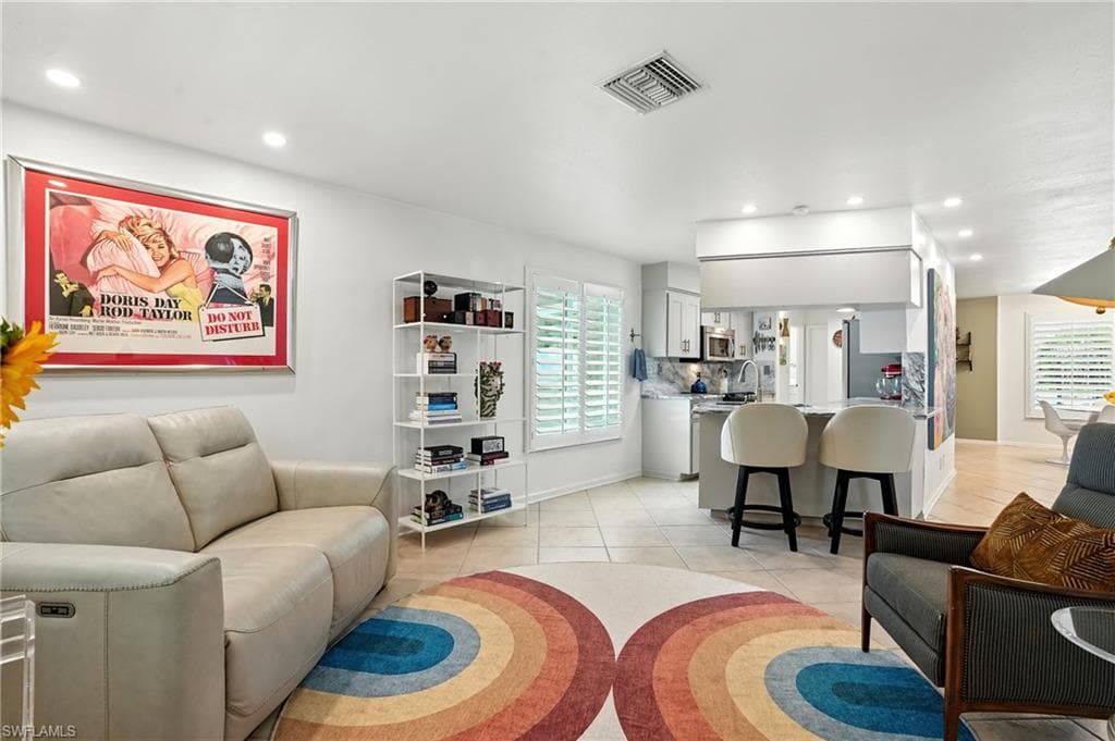 1131 Milano Dr, Naples, FL 34103-16
