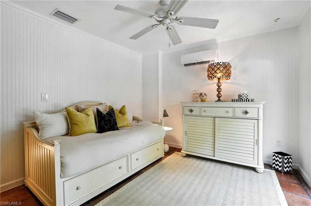 1131 Milano Dr, Naples, FL 34103-24