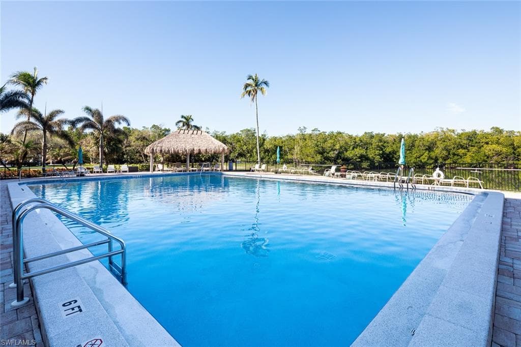 11 Bluebill Ave 1001, Naples, FL 34108-22