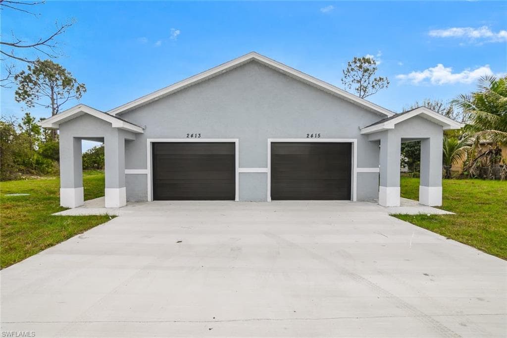 5340/5342 30th St SW, Lehigh Acres, FL 33973-3