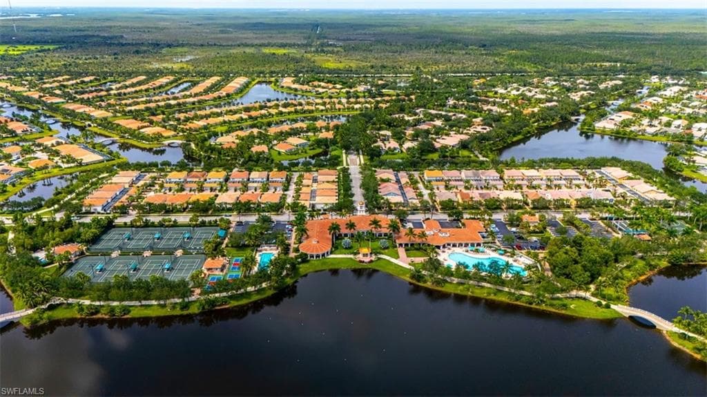 28062 Pisces Ln, Bonita Springs, FL 34135-28