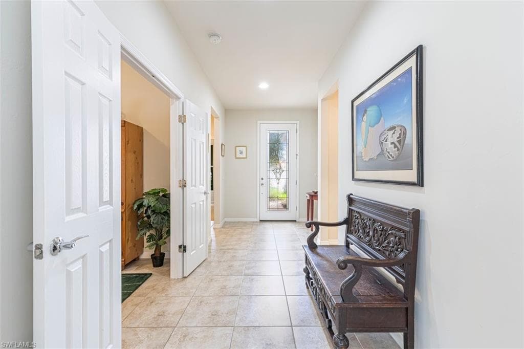 28062 Pisces Ln, Bonita Springs, FL 34135-4