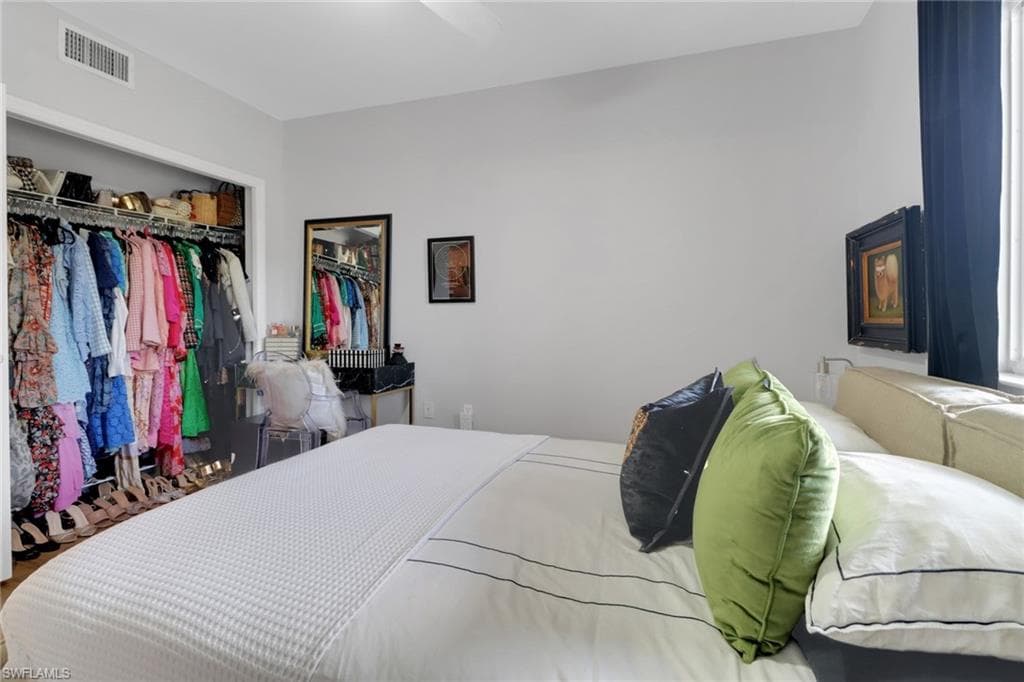 7835 Regal Heron Cir 204, Naples, FL 34104-16