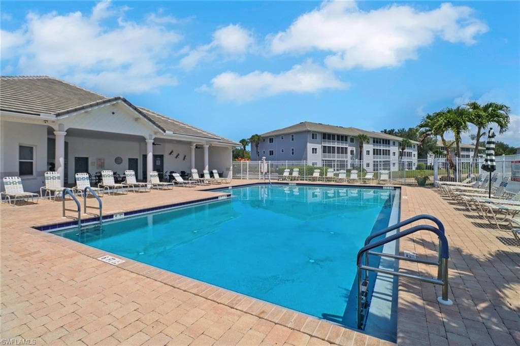 7835 Regal Heron Cir 204, Naples, FL 34104-31
