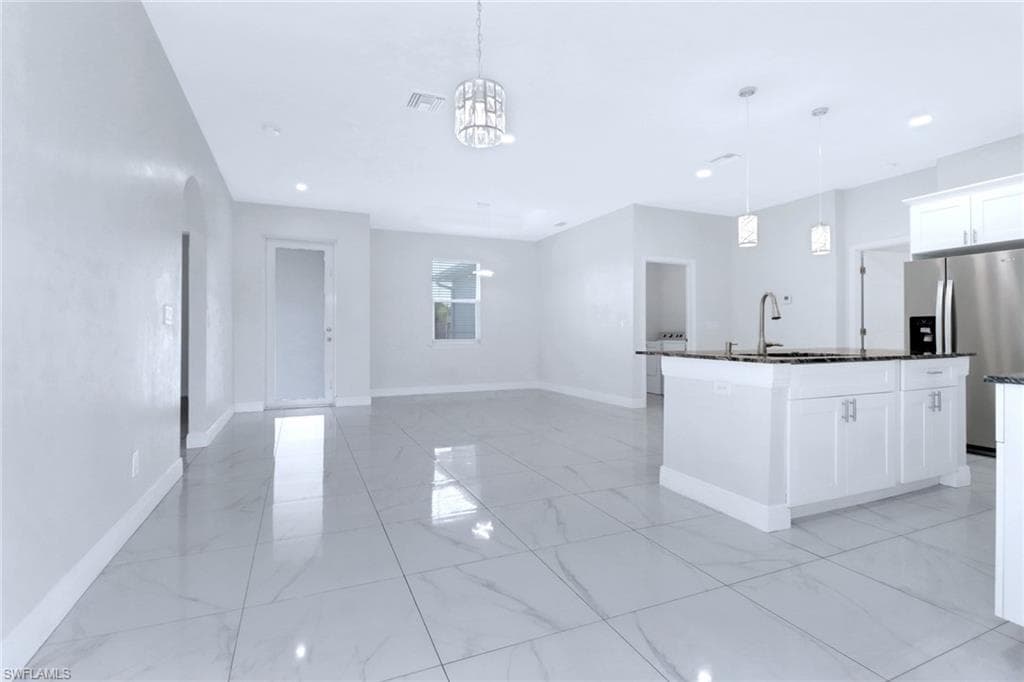 508 Coolidge Ave, Lehigh Acres, FL 33936-10