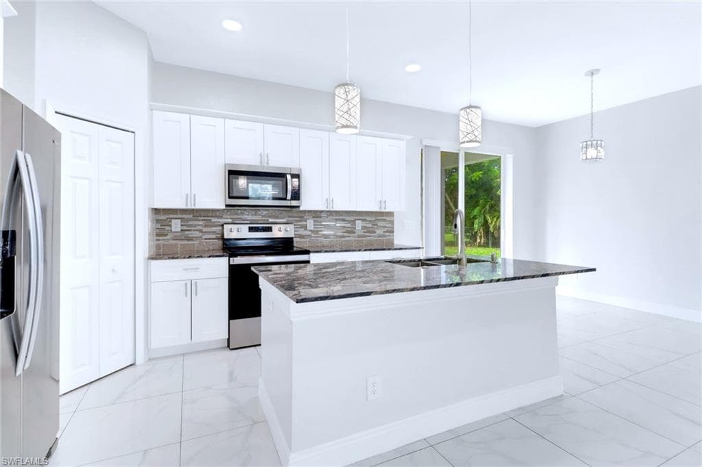 508 Coolidge Ave, Lehigh Acres, FL 33936-12