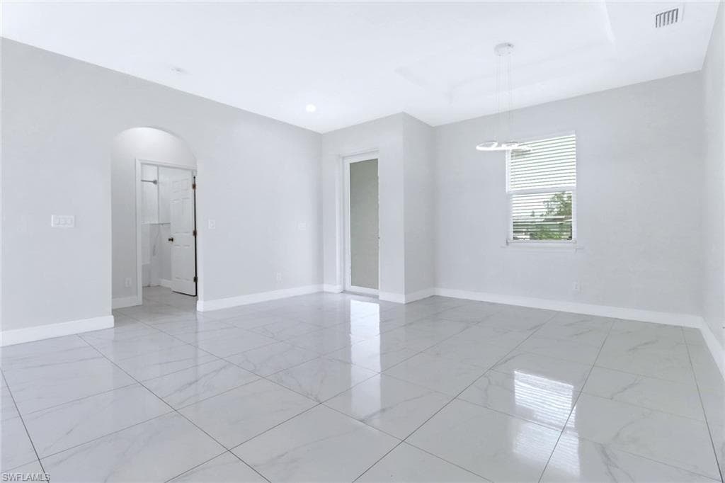 508 Coolidge Ave, Lehigh Acres, FL 33936-7