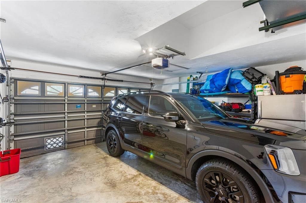 754 Wiggins Bay 14l Dr, Naples, FL 34110-30