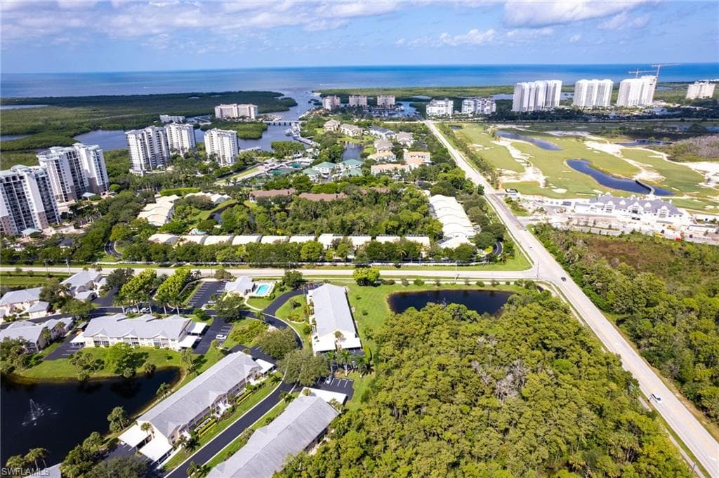 754 Wiggins Bay 14l Dr, Naples, FL 34110-33