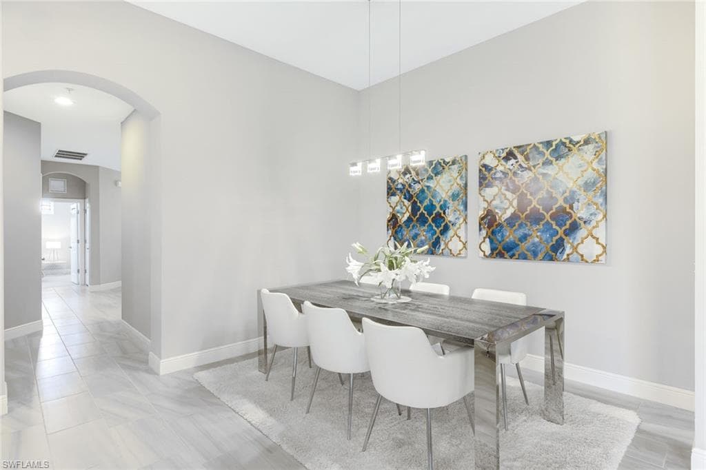 2185 Frangipani Cir 202, Naples, FL 34120-16