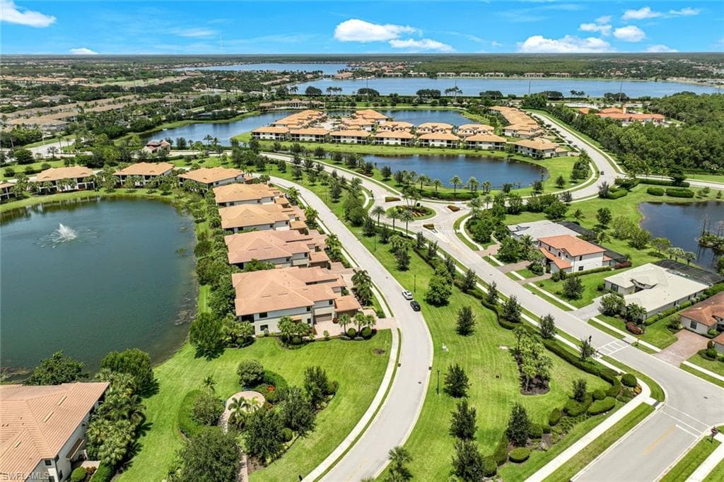 2185 Frangipani Cir 202, Naples, FL 34120-40