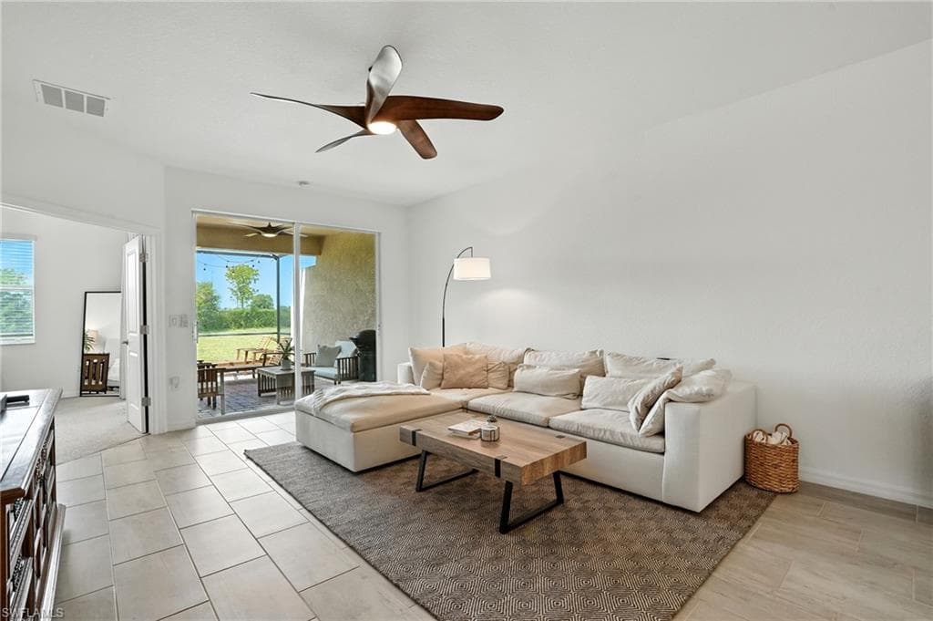 1676 Alameda Dr, Naples, FL 34120-11