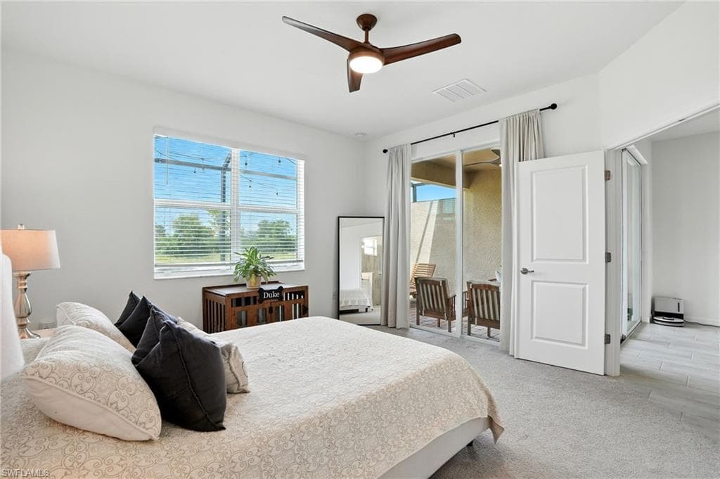 1676 Alameda Dr, Naples, FL 34120-24