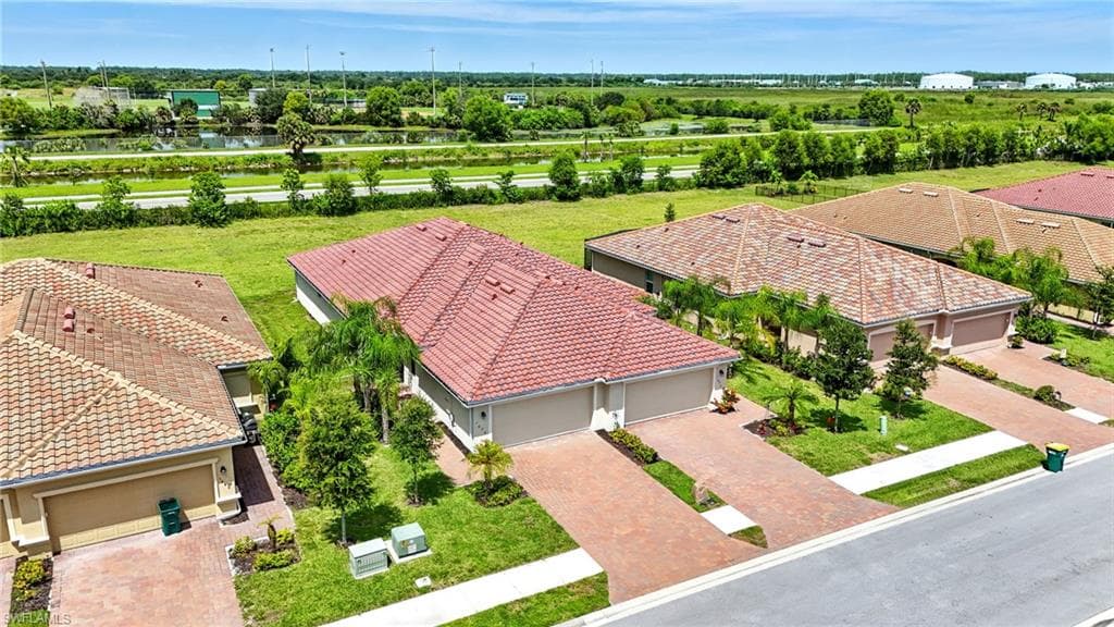 1676 Alameda Dr, Naples, FL 34120-41