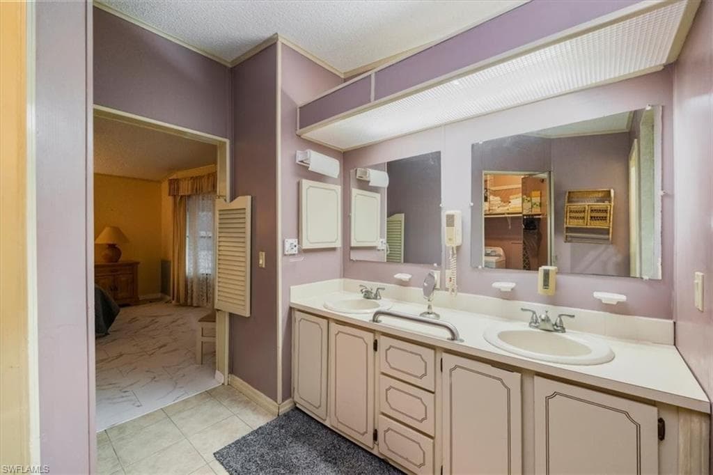26366 Colony Rd, Bonita Springs, FL 34135-10