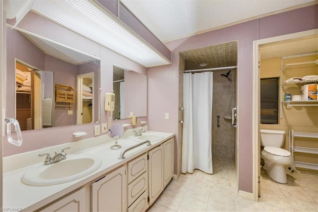 26366 Colony Rd, Bonita Springs, FL 34135-11