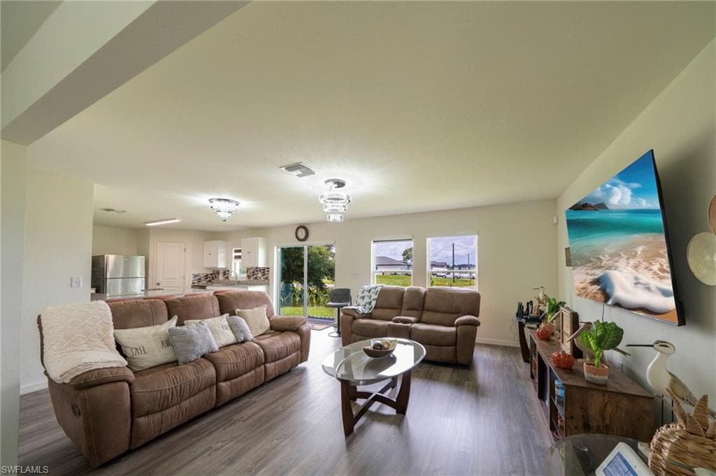 8005 Melody Cir, Labelle, FL 33935-6
