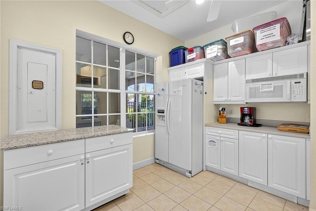 14595 Glen Eden Dr, Naples, FL 34110-31