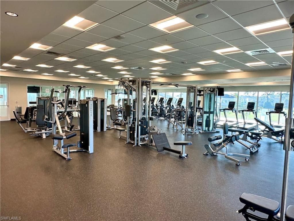 1051 Foxfire Ln 206, Naples, FL 34104-26