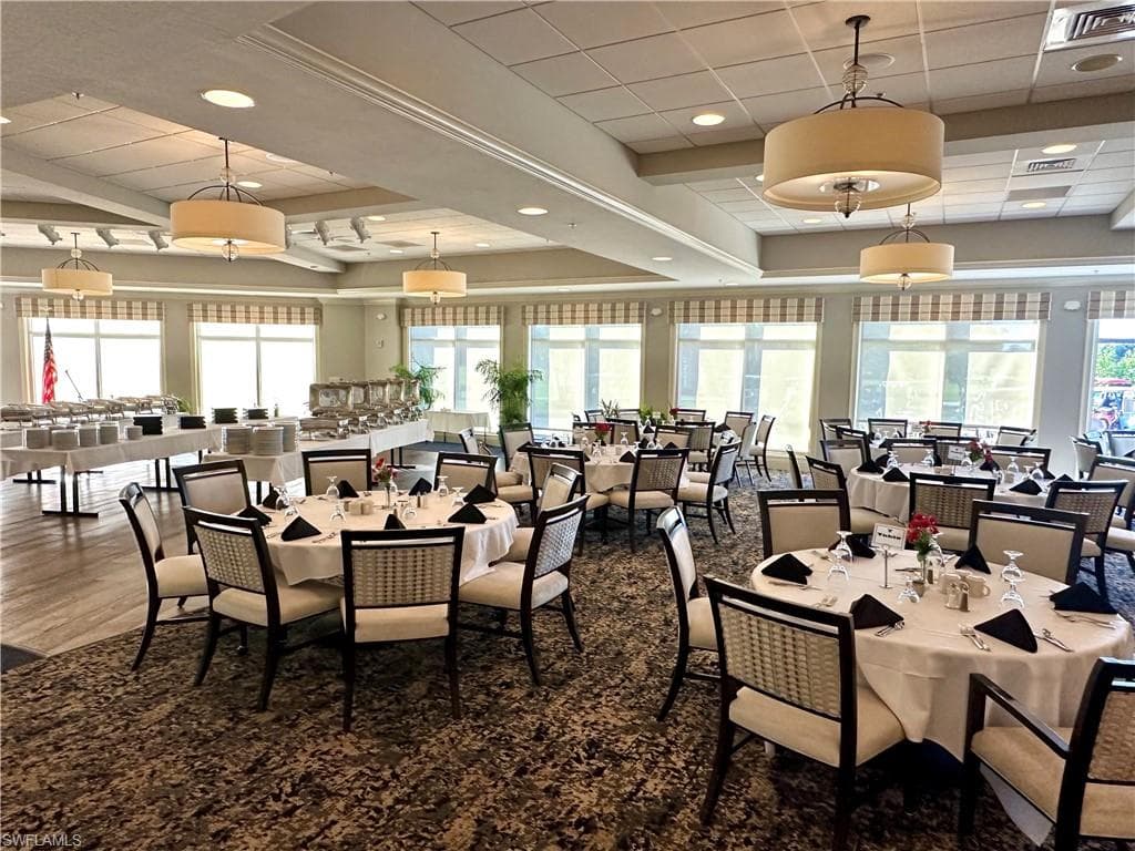 1051 Foxfire Ln 206, Naples, FL 34104-37