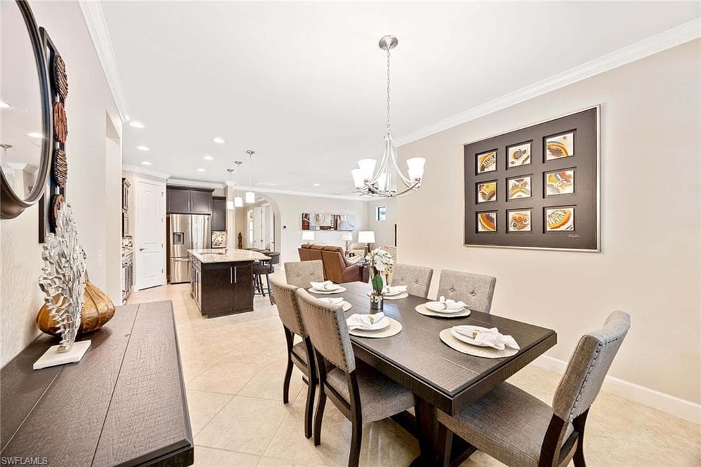 7049 Live Oak Dr, Naples, FL 34114-15