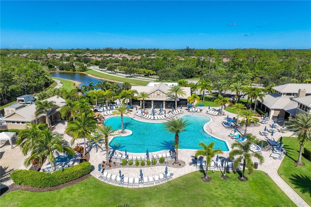 7049 Live Oak Dr, Naples, FL 34114-41