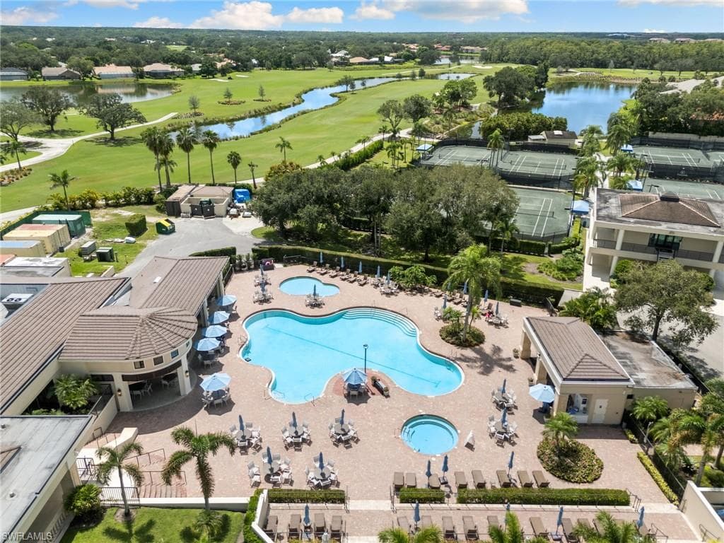 5962 Hammock Isles Cir, Naples, FL 34119-45