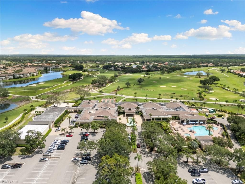 5962 Hammock Isles Cir, Naples, FL 34119-46