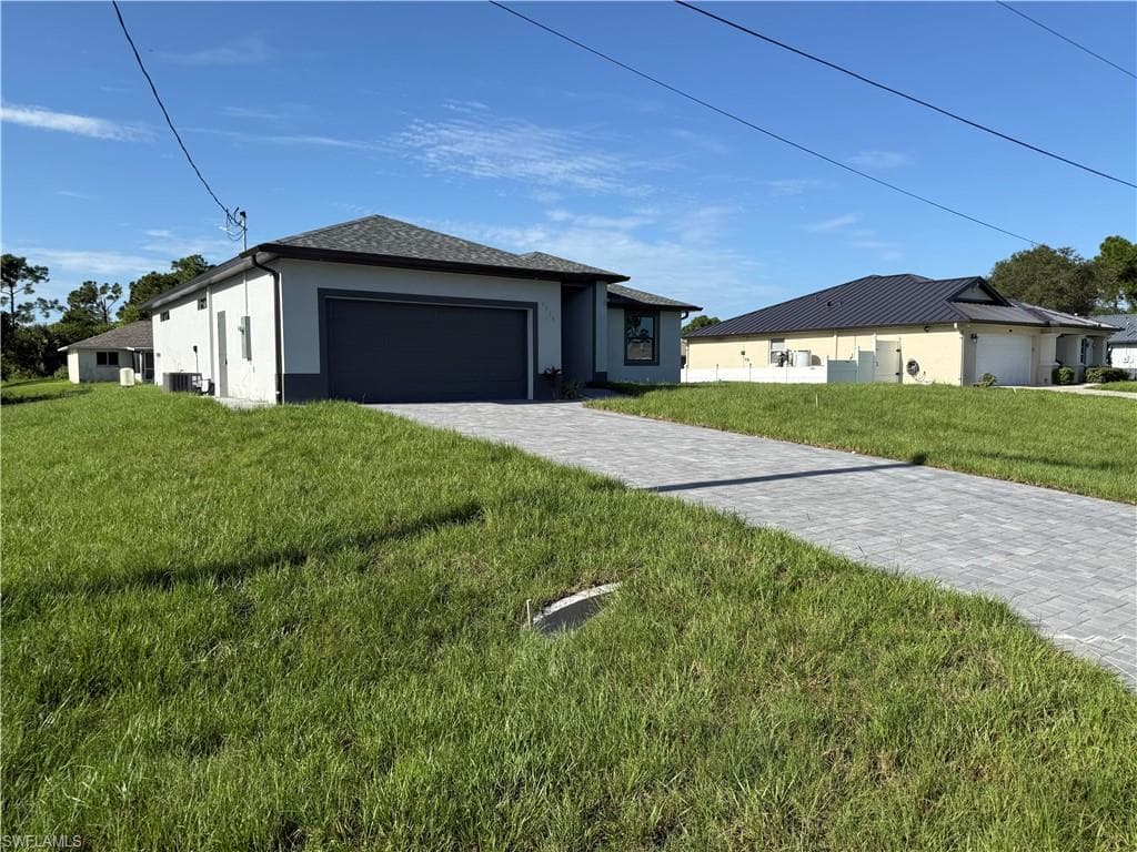 5519 Banning St, Lehigh Acres, FL 33971-1