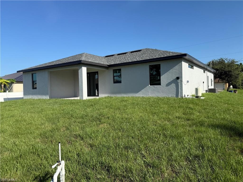 5519 Banning St, Lehigh Acres, FL 33971-4