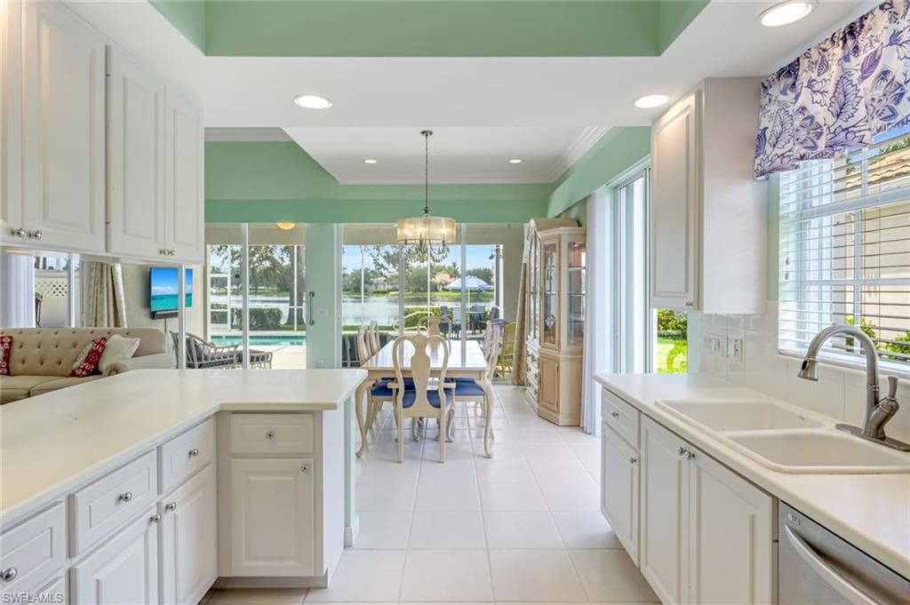 3794 Whidbey Way, Naples, FL 34119-14
