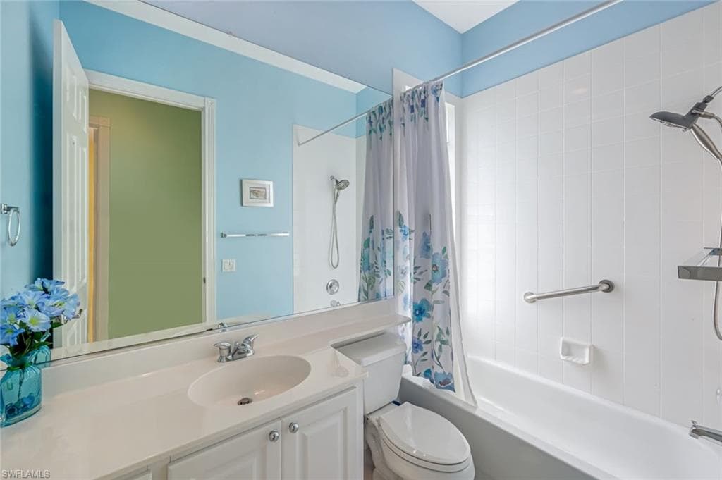 3794 Whidbey Way, Naples, FL 34119-24