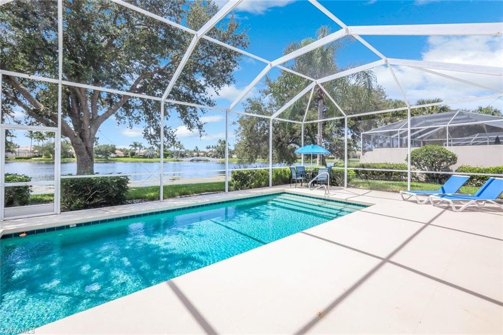 3794 Whidbey Way, Naples, FL 34119-2