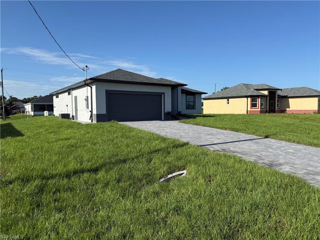 4907 Berryman St, Lehigh Acres, FL 33971-2