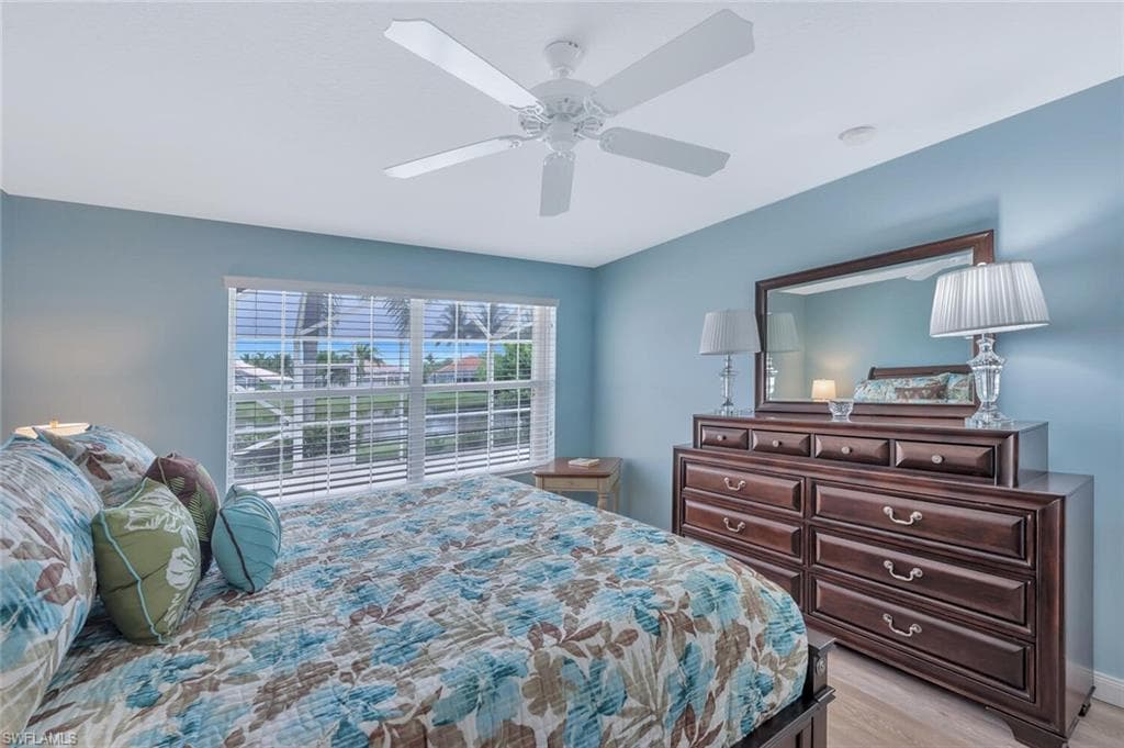 8165 Xenia Ln, Naples, FL 34114-21